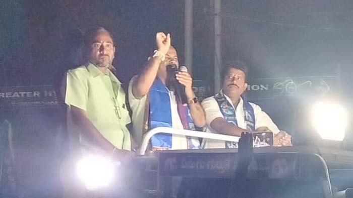 Kotta Manohar Reddy: మహేశ్వరంలో కొత్త మనోహర్ రెడ్డి ప్రచారం.. అడుగడుగున ప్రజల నీరాజనం