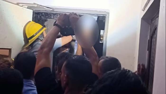 Child Dead: లిఫ్ట్ గేట్‌లో తల ఇరుక్కుని ఆరేళ్ల చిన్నారి మృతి