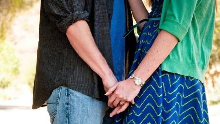 Uttar Pradesh: భర్తతో షాపింగ్‌కి వెళ్లింది.. ఆ తర్వాత బావతో జంప్