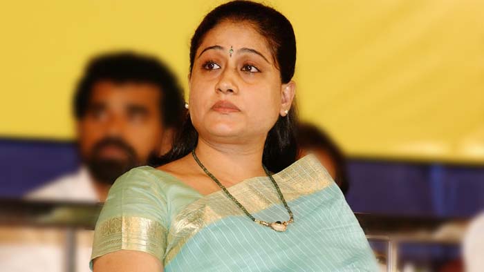 Vijayashanthi: త్వరలో రాములమ్మ ప్రచారం.. ఖమ్మం, మహబూబాబాద్, హైదరాబాద్ లో పర్యటన