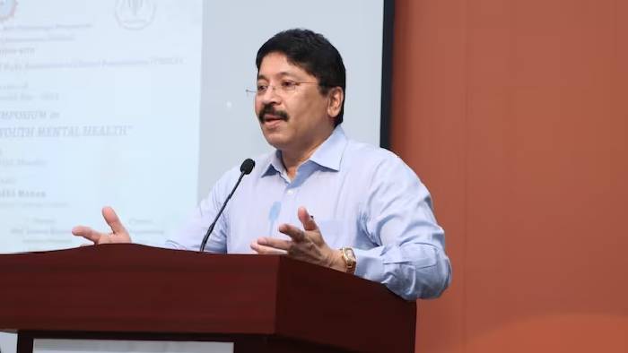 DMK MP Dayanidhi Maran:  “హిందీ మాట్లాడేవాళ్లు టాయిలెట్లు క్లీన్ చేస్తారు”.. డీఎంకే ఎంపీ వ్యాఖ్యలపై బీహార్ డిప్యూటీ సీఎం ఫైర్..