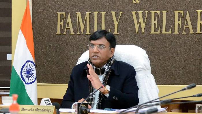 Covid Vaccination: కోవిడ్ వ్యాక్సిన్-గుండెపోటు మరణాలకు సంబంధం లేదు.. ఆరోగ్య మంత్రి కీలక వ్యాఖ్యలు..