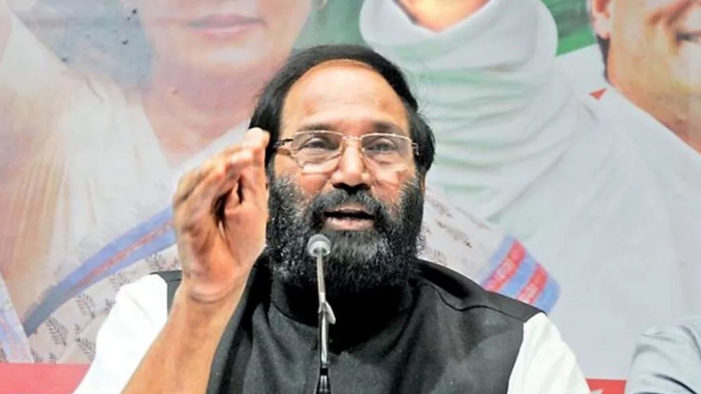 Uttam Kumar Reddy : తెల్లకార్డు ఉన్న వారికి రూ.500లకే గ్యాస్ సిలిండర్ ఇస్తున్నాం