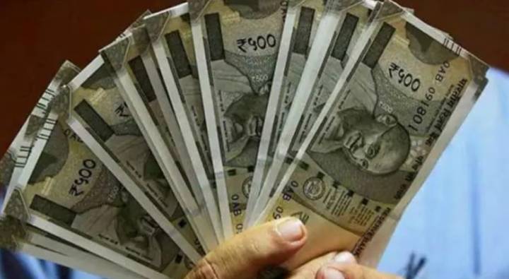 Zomato: జొమాటో డెలివరీ బాయ్ పేరుతో ’75 కోట్ల నల్లధనం’..  జార్ఖండ్‌లో బట్టబయలు