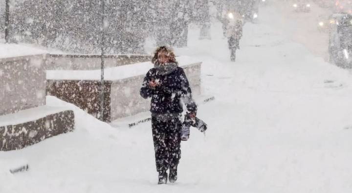 Moscow : -50 డిగ్రీలకు పడిపోయిన ఉష్ణోగ్రత.. అత్యధిక హిమపాతం.. ఎక్కడో తెలుసా?