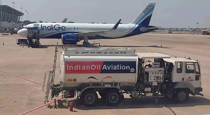 Jet Fuel :  రెండు నెలల్లో 10శాతం తగ్గిన జెట్ ఇంధనం రేటు