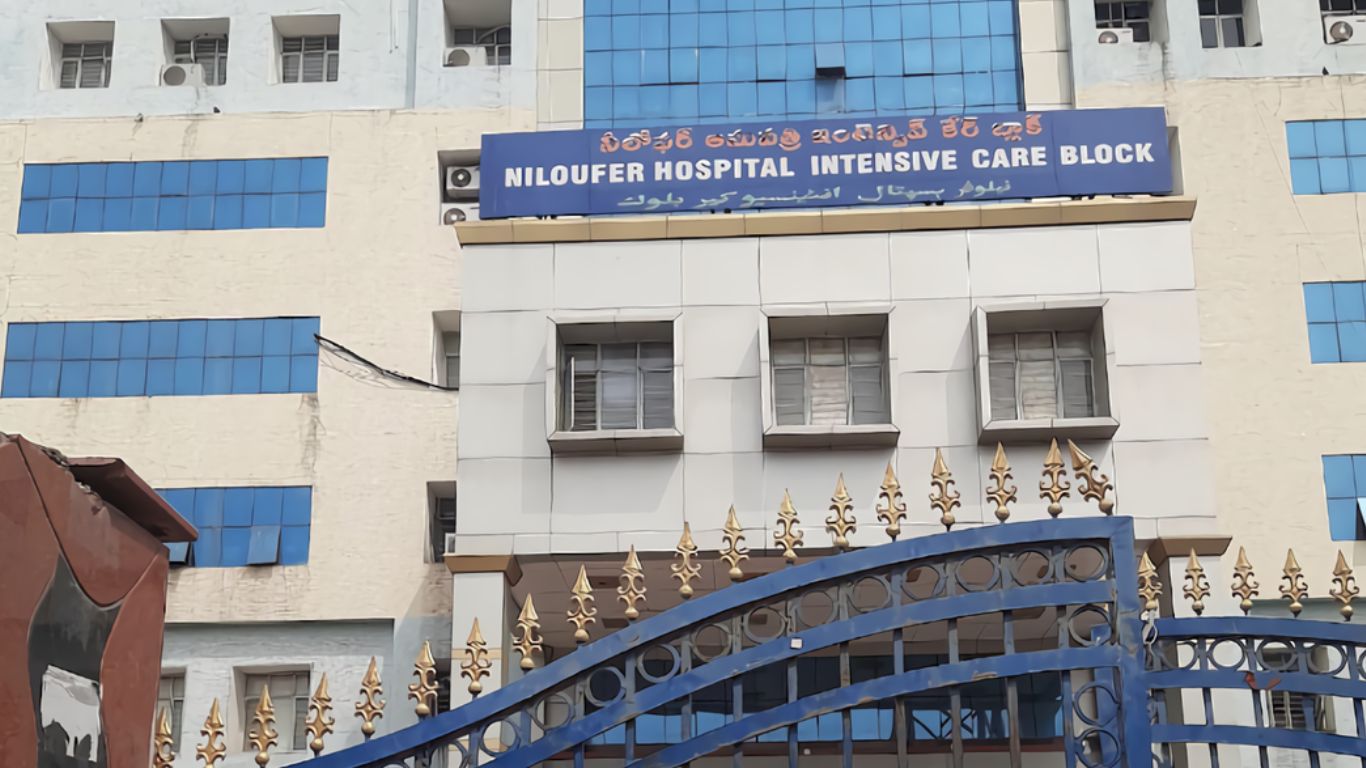 Coronavirus: నిలోఫర్‌లో చిన్నారికి కరోనా.. ఆక్సిజన్‌ సాయంతో చికిత్స!