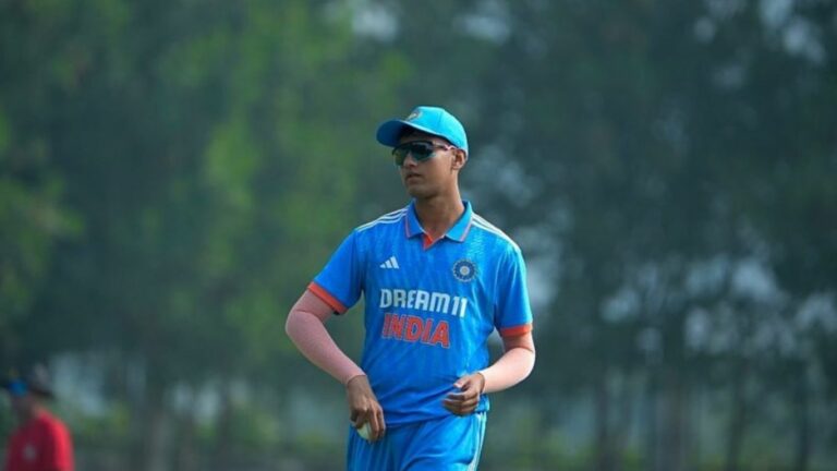 Raj Limbani: 7 వికెట్లతో చెలరేగిన రాజ్‌ లింబాని.. ఆసియాకప్‌ 2023 సెమీస్‌కు దూసుకెళ్లిన భారత్‌!