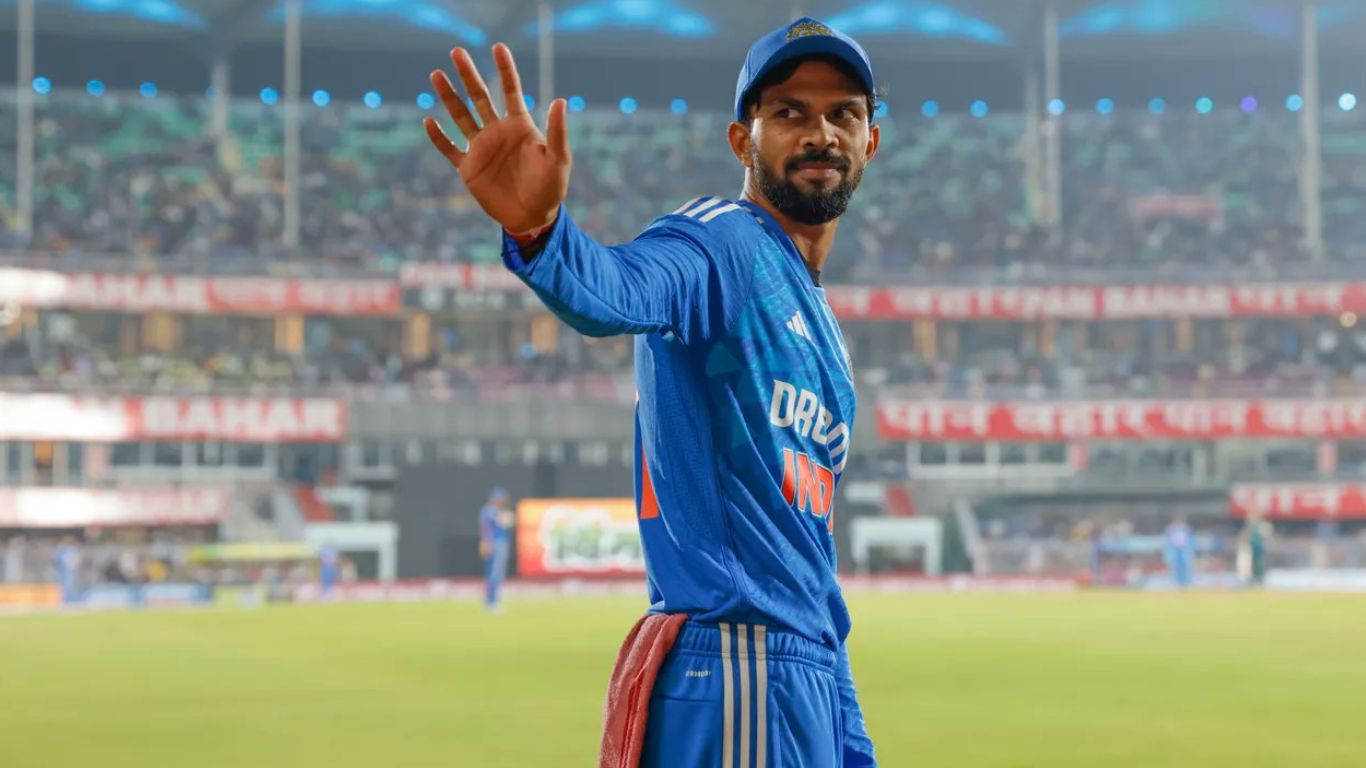 IND vs AUS: 10 పరుగులే చేసినా.. రికార్డు సృష్టించిన రుతురాజ్‌ గైక్వాడ్!