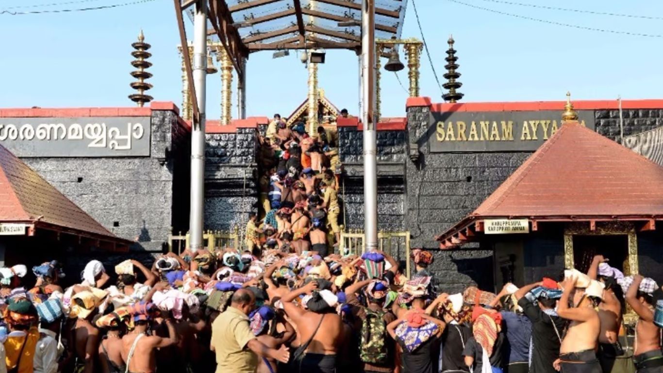Sabarimala Temple Income: 39 రోజుల్లోనే.. 200 కోట్లు దాటిన శబరిమల ఆలయ ఆదాయం!