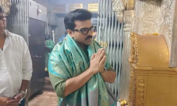 Ramcharan : చాముండేశ్వరి  అమ్మవారిని దర్శించుకున్నగ్లోబల్ స్టార్..