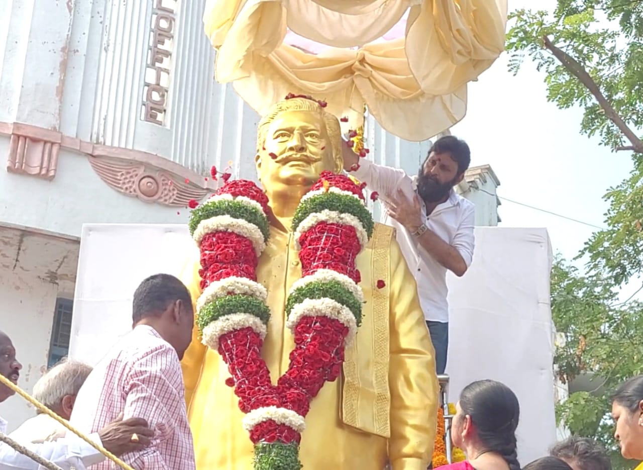 కైకాల విగ్రహం ఆవిష్కరణ-తాజా వార్తలు