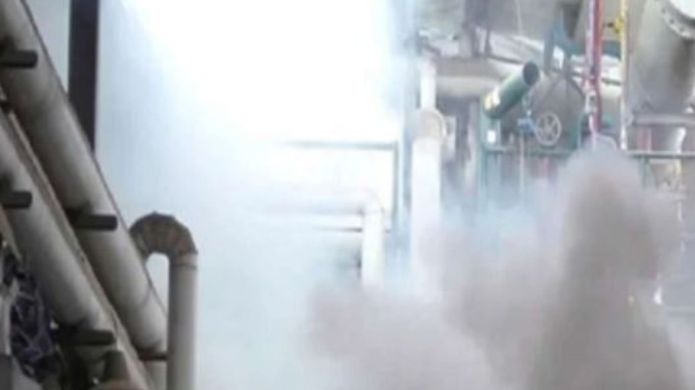 Ammonia Gas Leak: అమ్మోనియం గ్యాస్‌ లీక్‌.. ఐదుగురికి తీవ్ర అస్వస్థత!