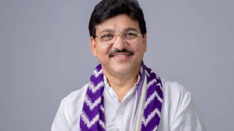 Paidi Rakesh Reddy: మగధీర సినిమాలో రామ్ చరణ్‌లా అందరినీ చంపి చస్తా: ఆర్మూర్ ఎమ్మెల్యే