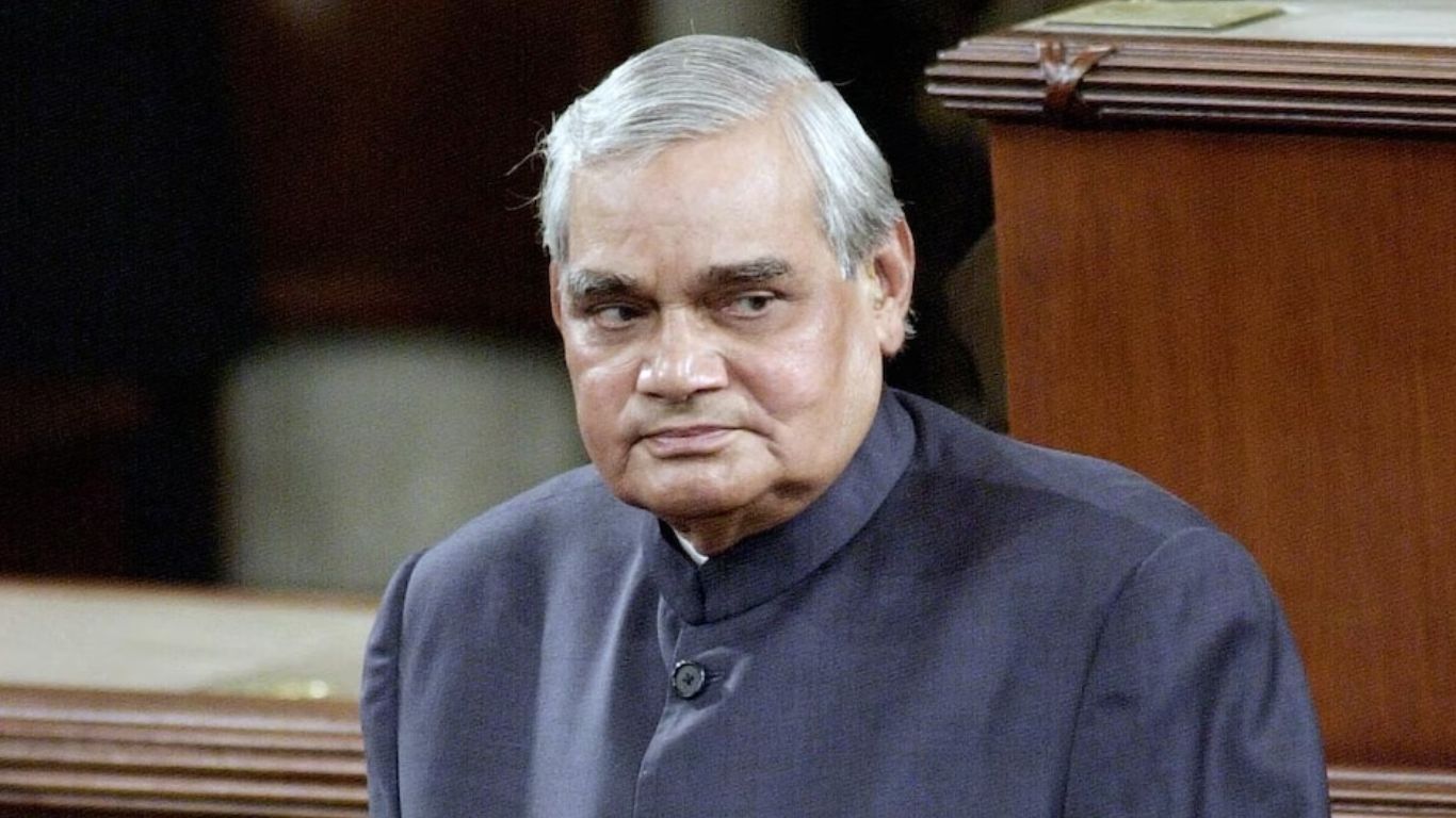 Atal Bihari Vajpayee: కోట్లాది ఇళ్లు నిర్మించారు.. కుగ్రామాలకు రోడ్లు వేసిన ఘనత వాజ్‌పేయిది: కిషన్ రెడ్డి