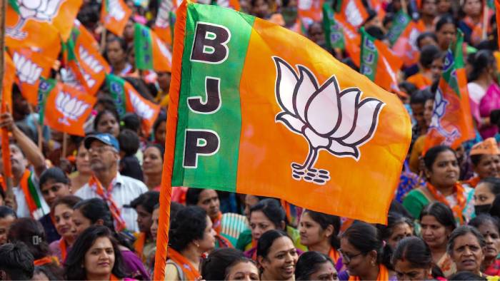 BJP: 8 స్థానాల్లో బీజేపీ గెలుపు.. 19 స్థానాల్లో తృటిలో చేజారిన విజయం..