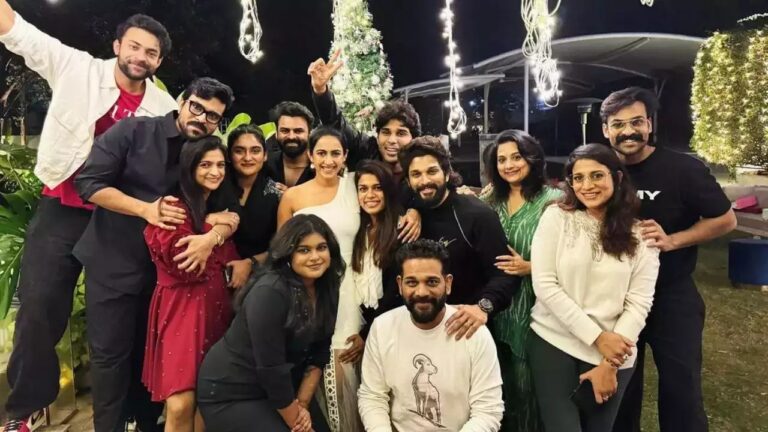 Mega Allu Fyamily : మెగా హీరోలందరూ ఒక్కచోట కలిస్తే పండగే.. క్రిస్మస్ ఫొటోస్ వైరల్..