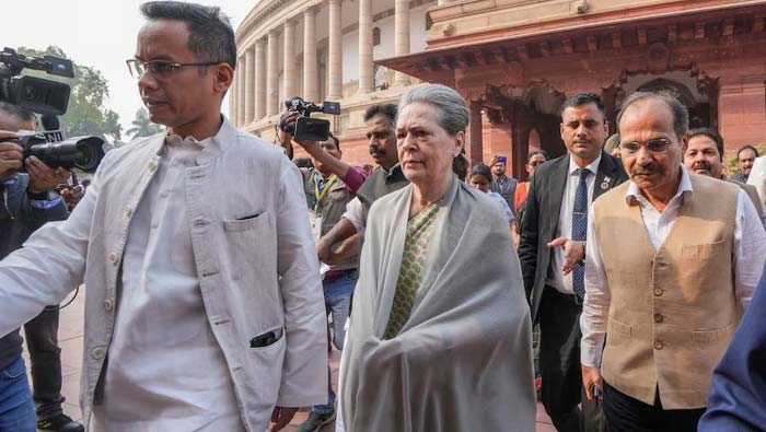 Congress Meeting: మూడు రాష్ట్రాల్లో కాంగ్రెస్ ఓటమి.. నేతలతో సోనియా గాంధీ సమావేశం