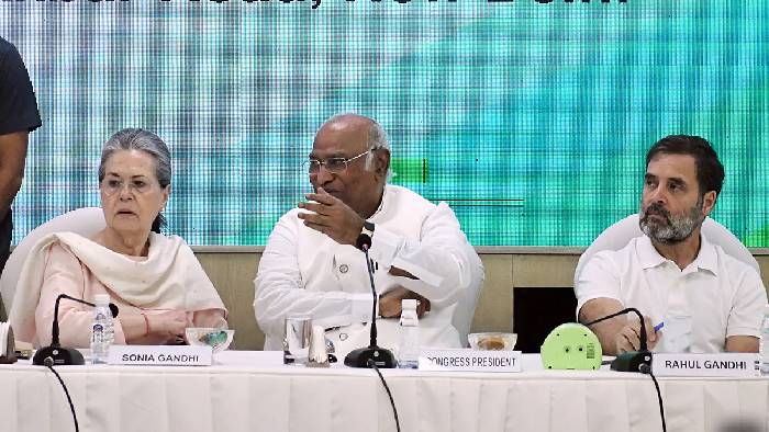 General election-2024: ఈ నెల 21న కాంగ్రెస్  కీలక భేటీ.. రాహుల్ గాంధీ యాత్రపై చర్చ..