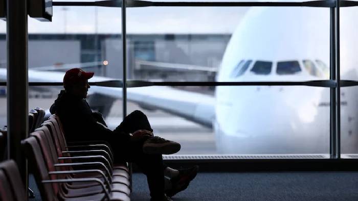 France: ఫ్రాన్ నుంచి వెళ్లేందుకు 303 మంది భారతీయులకు అనుమతి.. ఎక్కడికి వెళ్తారనేది ఇంకా సందేహమే..