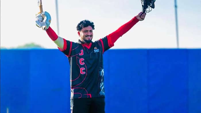 Cricket: T10 చరిత్రలో రికార్డు.. 43 బంతుల్లో 193 పరుగులు చేసిన స్పెయిన్ బ్యాట్స్⁬మెన్