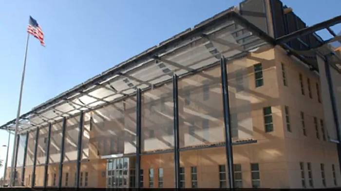 Iraq: బాగ్దాద్ యూఎస్ ఎంబసీపై రాకెట్లతో దాడి..