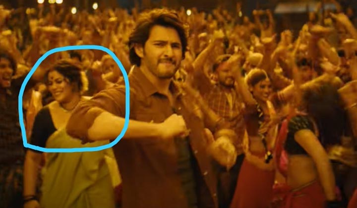 Guntur Kaaram: కుర్చీని మడతపెట్టి లిరిక్స్ శ్రీలీల గురించి కాదంట.. సర్ ప్రైజ్ హీరోయిన్ దింపిన గురూజీ..?