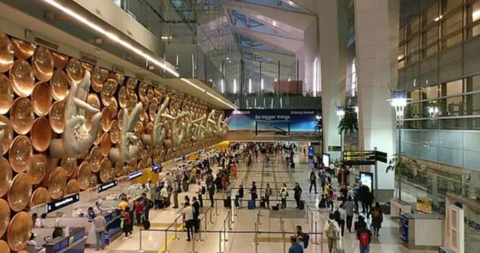 New Delhi : విమానాశ్రయంలో మే నుంచి అందుబాటులోకి సీటీఎక్స్ స్కానర్లు, క్యాబిన్ బ్యాగులు..