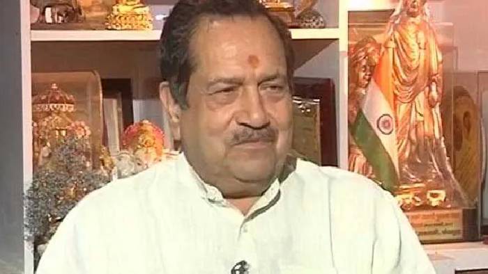 RSS: వివాదాస్పద మత స్థలాలను హిందువులకు అప్పగించండి.. ఆర్ఎస్ఎస్ నేత సంచలన వ్యాఖ్యలు..