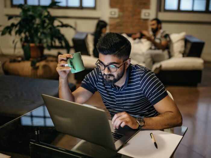 Corona Effect : ఐటీ ఉద్యోగులకు మళ్లీ వర్క్‌ ఫ్రమ్‌ హోమ్‌..?