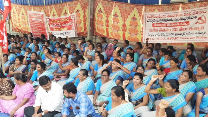 Anganwadi Strike: సమ్మె యథావిధిగా కొనసాగుతుంది: అంగన్వాడీలు