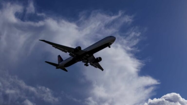 Canada Plane Crash: కెనడాలో విమాన ప్రమాదం.. ఆరుగురి మృతి!