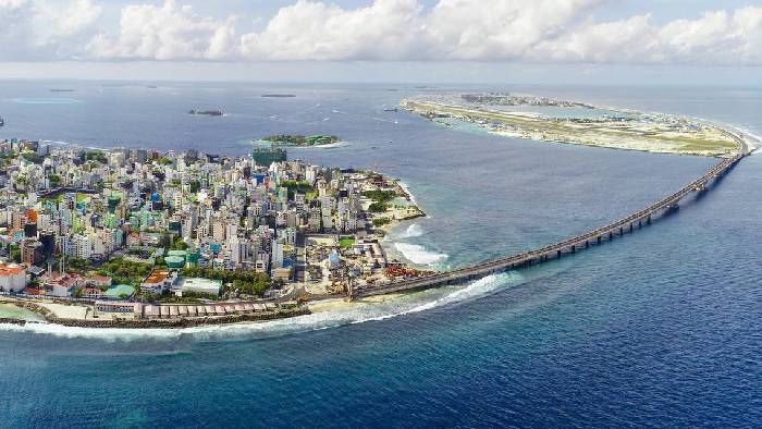 India-Maldives Row: తాగు నీరు, కోవిడ్, తిరుగుబాట్ల అణిచివేతలో భారత్ సాయం.. అయినా, చైనా రాగం ఎత్తుకుంటున్న మాల్దీవ్స్..