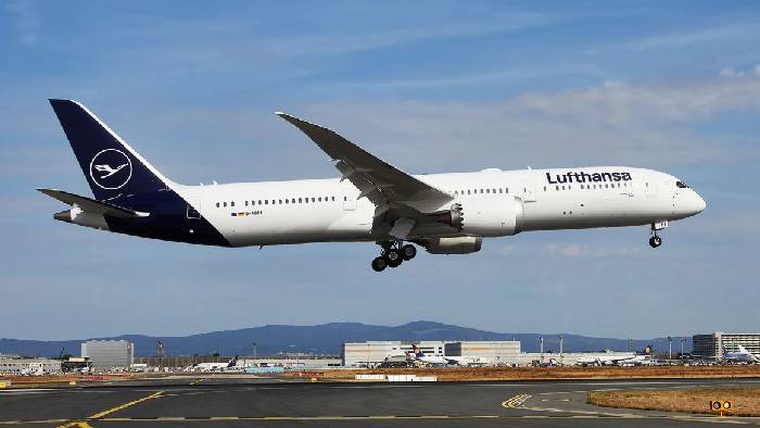 Lufthansa Airlines: హైదరాబాద్ నుంచి జర్మనీ ఫ్రాంక్‌ఫర్ట్‌కి డైరెక్ట్ ఫ్లైట్ ప్రారంభం..