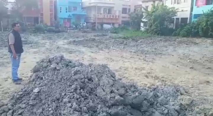 Bihar: రాత్రికి రాత్రే మాయమైన చెరువు.. బీహార్‌లోని దర్భంగాలో వింత కేసు