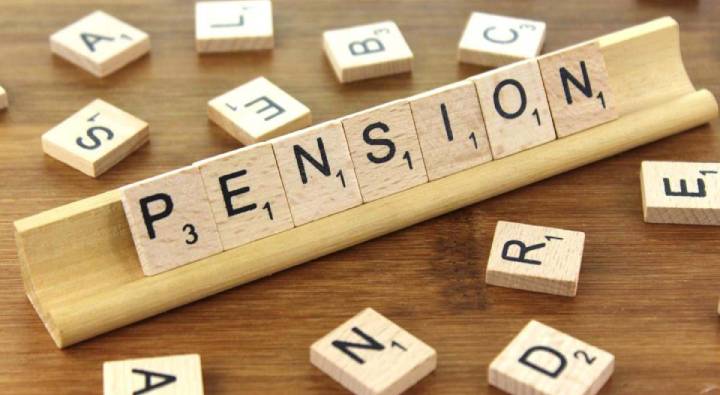 Life Certificate: 31 జనవరి వరకు లైఫ్ సర్టిఫికేట్ సమర్పించకపోతే మీకు పెన్షన్ రాదు