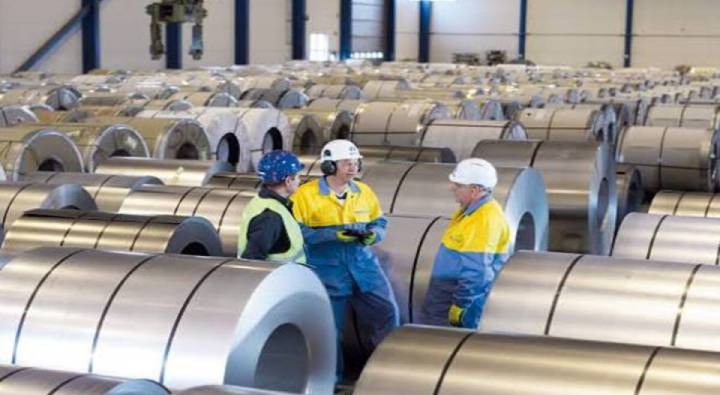 Tata Steel Layoffs : మూడు వేల మంది ఉద్యోగులను ఇంటికి పంపేస్తున్న టాటా స్టీల్