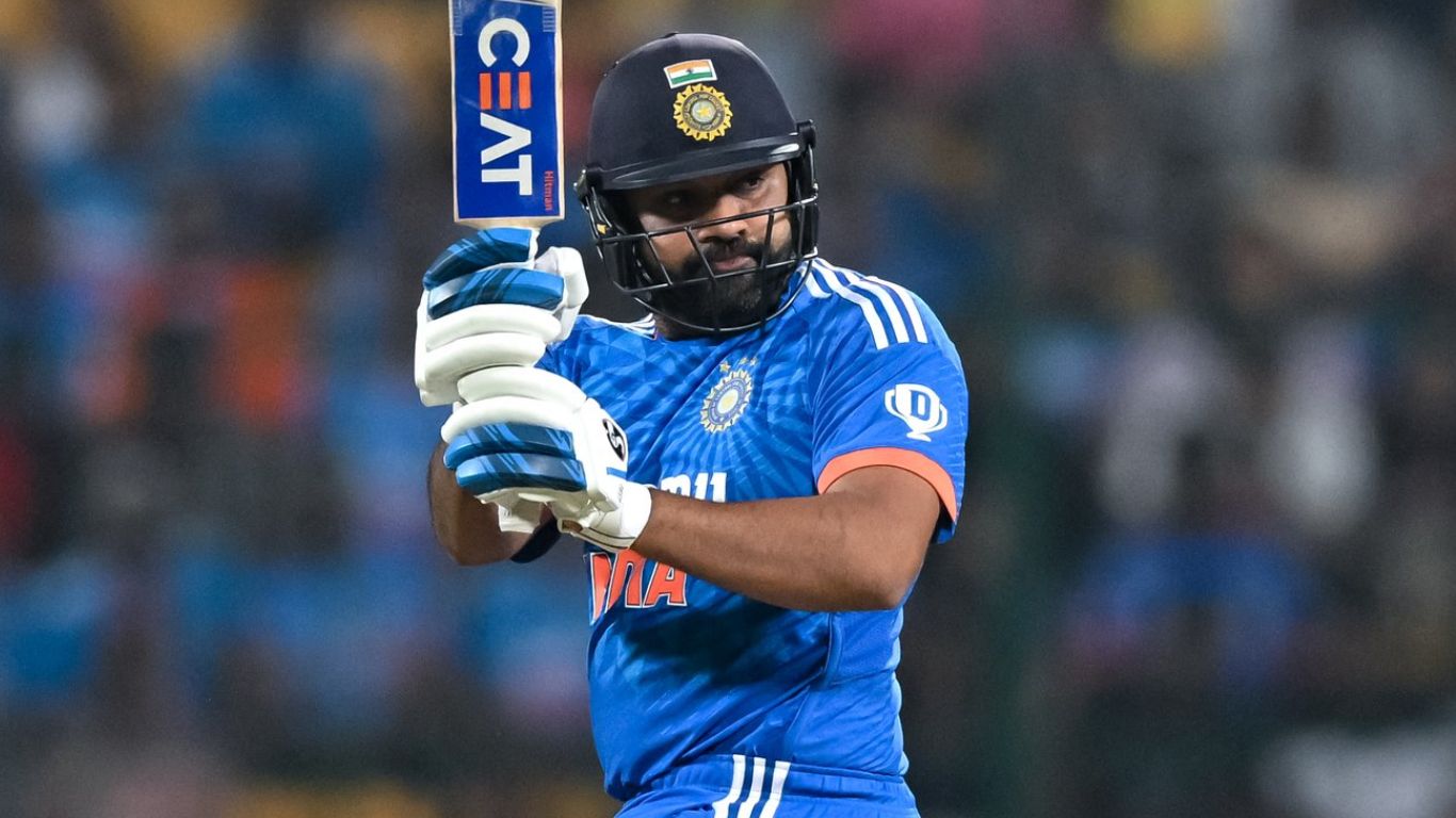 Rohit Sharma: టీ20ల్లో తొలి ప్లేయర్‌గా రోహిత్ శర్మ సరికొత్త రికార్డు!
