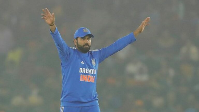 Rohit Sharma Record: టీ20 ఫార్మాట్‌లో రోహిత్‌ శర్మ ప్రపంచ రికార్డు!
