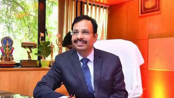 VC.Sajjanar: సంక్రాంతికి వెళ్లే వారు తప్పకుండా గమనించండి.. బస్సు స్టాపులు మారాయి