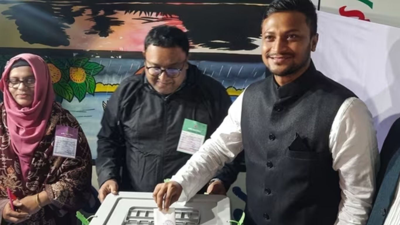 Shakib Al Hasan: ఎంపీగా గెలిచాడు.. అభిమాని చెంప చెల్లుమనిపించాడు! బంగ్లా కెప్టెన్‌ వీడియో వైరల్