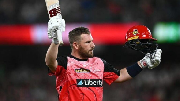 Aaron Finch: క్రికెట్‌కు వీడ్కోలు పలికిన ఆరోన్ ఫించ్.. జెర్సీ నెంబర్ 5కి రిటైర్మెంట్! ఇదే తొలిసారి