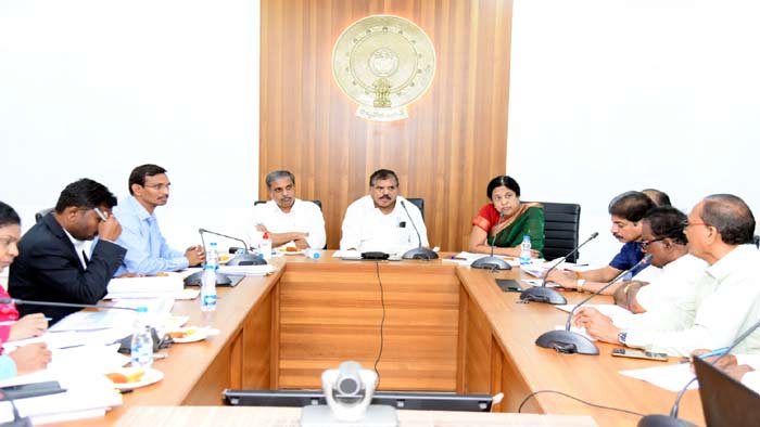 Minister Bosta: మున్సిపల్ కార్మికులతో ప్రభుత్వం చర్చలు విఫలం.. బొత్స ఏమన్నారంటే..?