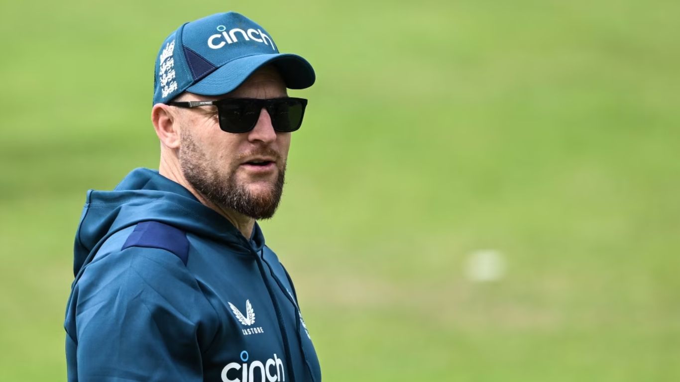 IND vs ENG: మొత్తం స్పిన్నర్లతోనే బరిలోకి దిగడానికి మేం భయపడం: ఇంగ్లండ్ కోచ్‌