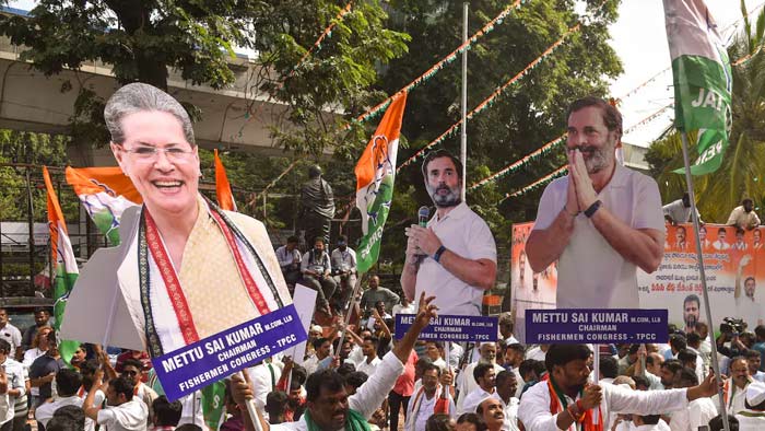 Congress: పర్యటన వల్ల బీజేపీ సీట్లు గెలవదు.. ప్రధాని టూర్ పై కాంగ్రెస్ విసుర్లు