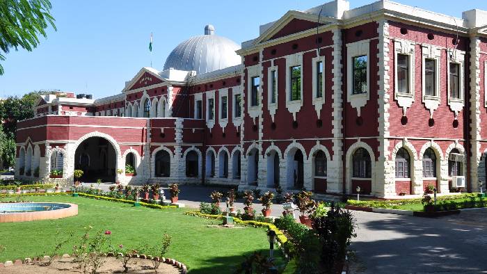 High Court: “అత్తమామలకు సేవ చేయడం భారత సంస్కృతి”.. భార్య ‘భరణం’ కోరిన కేసులో కోర్టు కీలక వ్యాఖ్యలు..