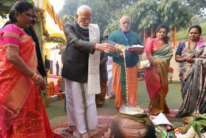 Meena : సినీ నటి మీనా రాజకీయాల్లోకి ఎంట్రీ ఇవ్వబోతున్నారా?