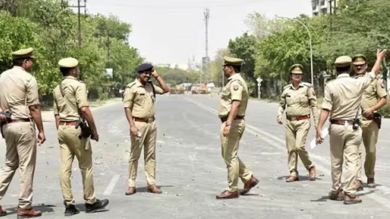 Farmers Protest 2024: రైతుల నిరసనలు.. నొయిడాలో 144 సెక్షన్!