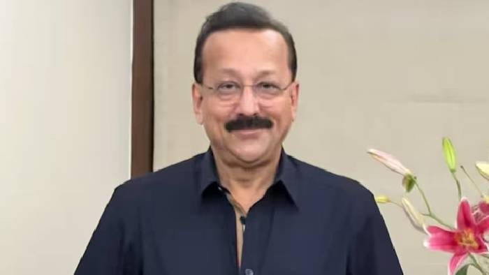 Congress: కాంగ్రెస్‌కి బిగ్ షాక్.. మిలింద్ దేవరా తర్వాత కీలకనేత బాబా సిద్ధిక్ రాజీనామా..