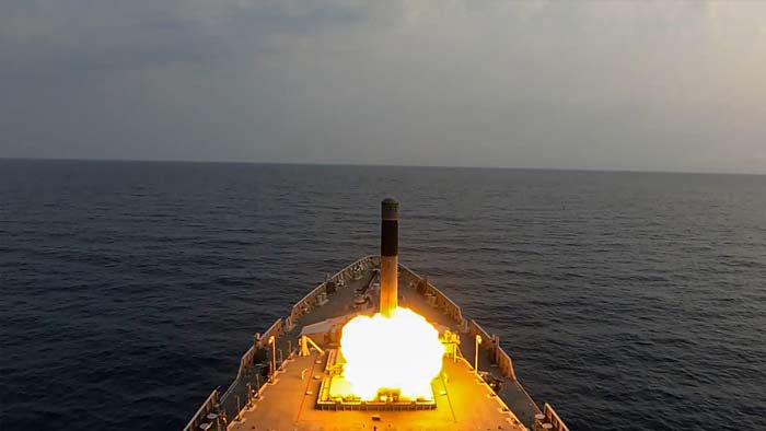 BrahMos: రూ.19 వేల కోట్ల డీల్‌కు కేంద్రం ఆమోదం.. పాత క్షిపణి వ్యవస్థల స్థానంలో బ్రహ్మోస్